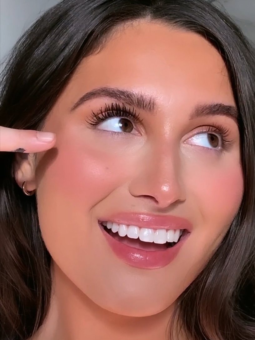 MNY DECODED Falsies Surreal VO v3 bilde 1 816x1088